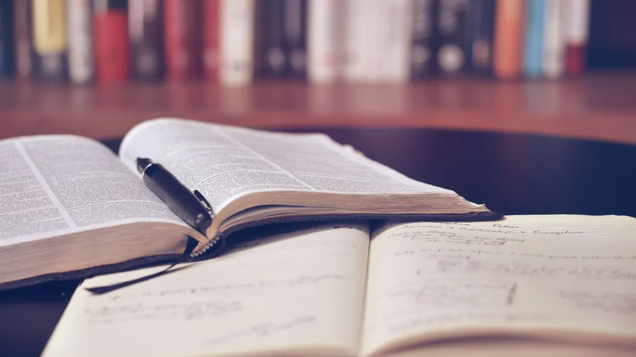 [중등] 수행평가 완벽 대비 : 국어, 사회, 과학, 진로 서술형 글쓰기